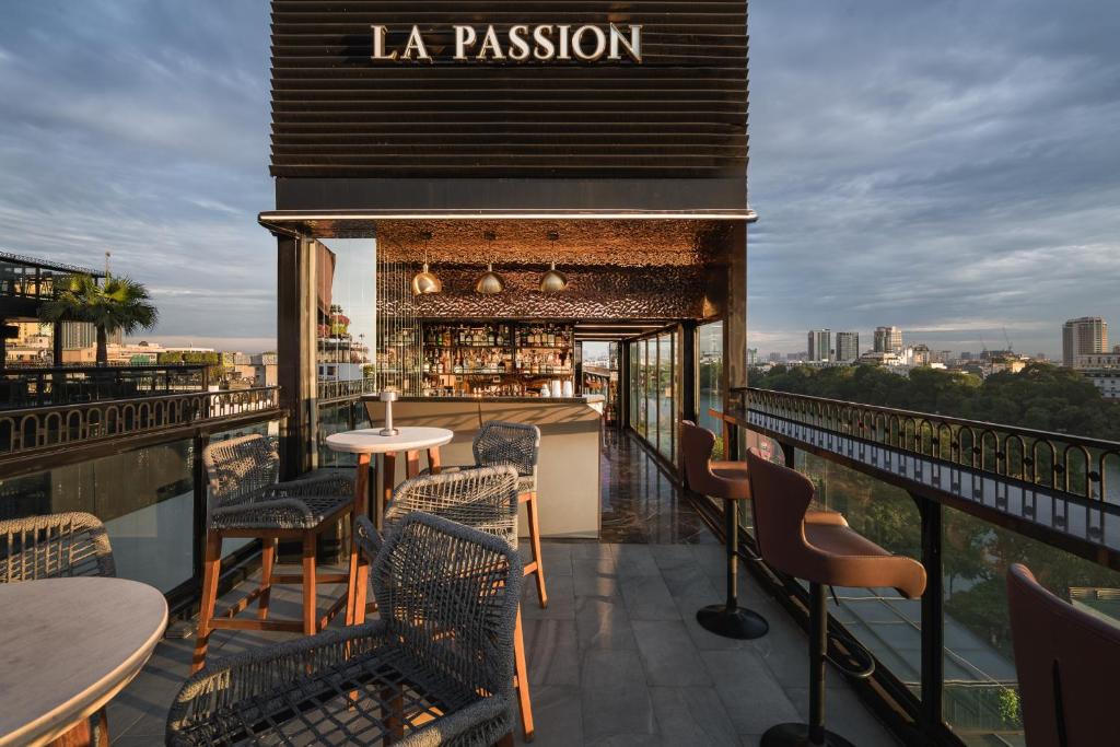 Khách sạn la passion premium 3