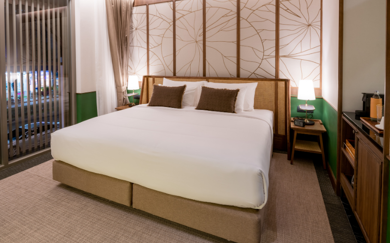 Top 7 mẫu giường khách sạn 5 sao thịnh hành nhất và cách chọn 5 Giường đôi lớn (Queen Size Bed)